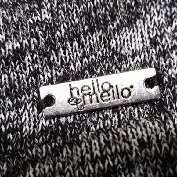 Hello Mello Carefree Threads Athletic lightweight Pullover Size L - Picture 5 of 5